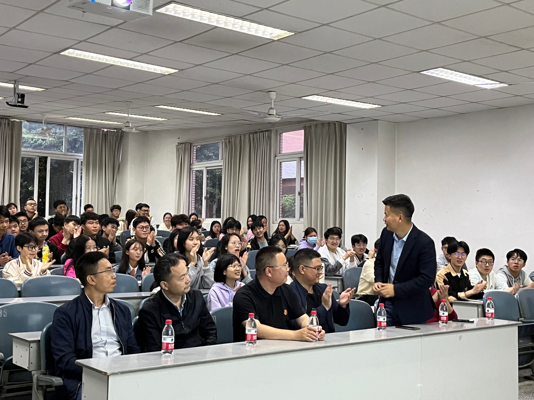 bv伟德国际体育官方网站